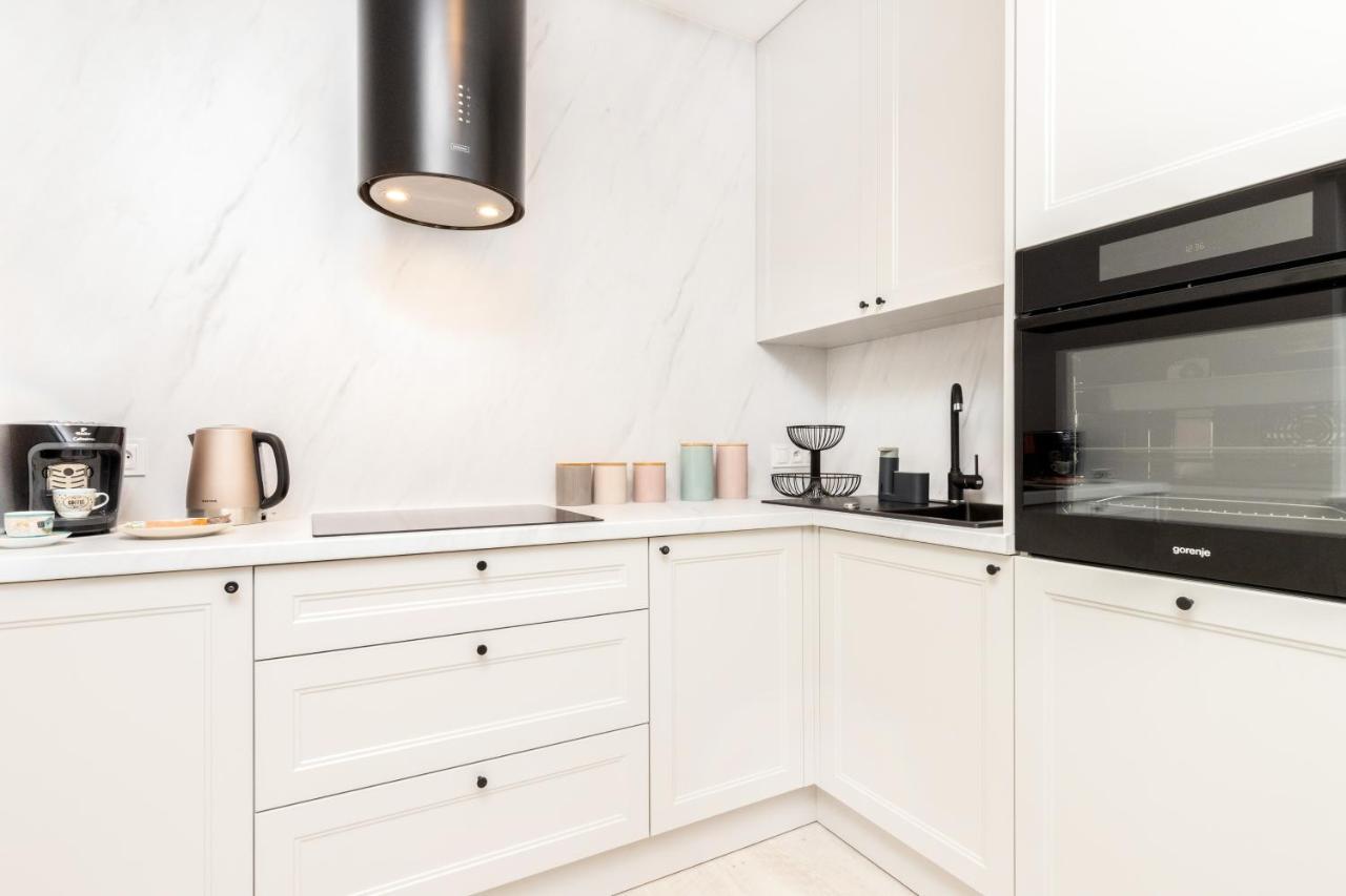 Harmonia Oliwska Premium By Renters Prestige Apartment Gdansk Exterior photo